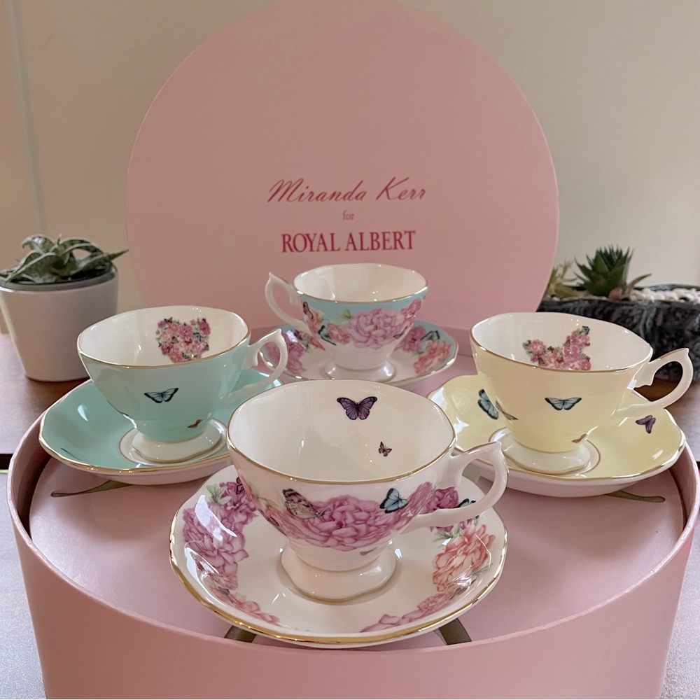 HOST PICK⭐️Royal Albert Miranda Kerr Teacup & Saucer Set 💖 Fine Bone China NIB - Picture 1 of 16